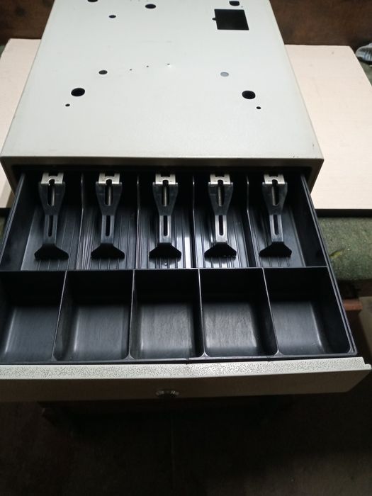 Ящик денежный кассовый