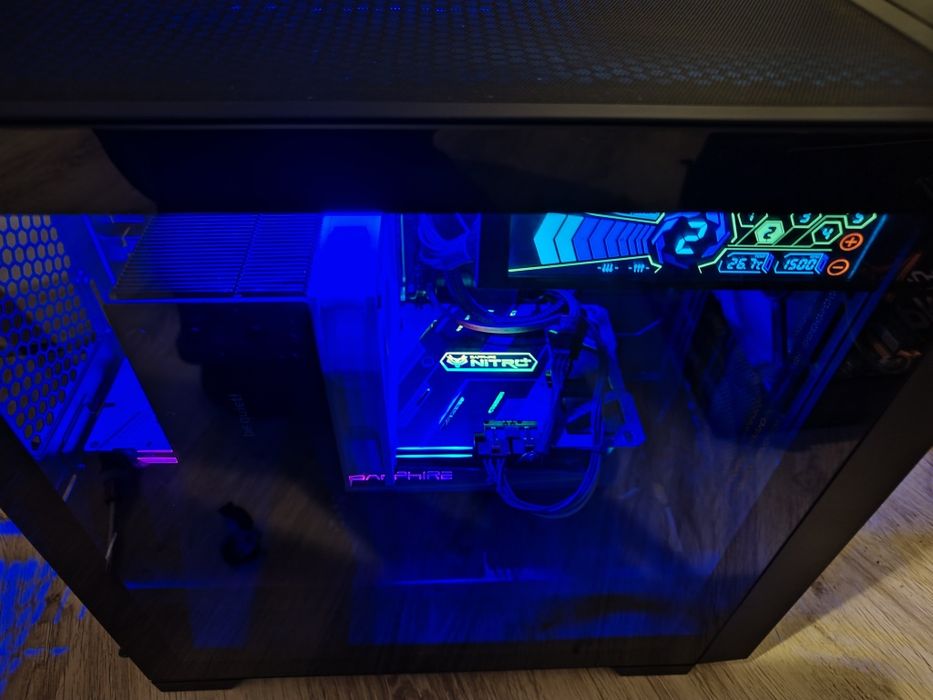Cel mai ieftin PC de gaming, 32g, nvme, 5700xt, 20 threads, 200fps cs2