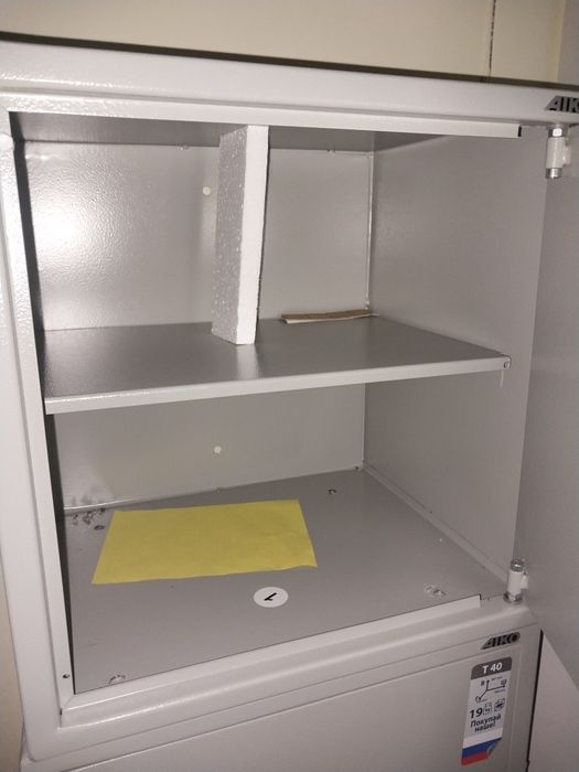 Продам офисную мебель