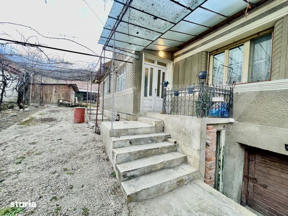 Casa in Cetea, 2 camere, 72 mp utili, teren 793 mp