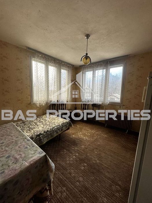 Продава се Къща в с. Бистрица, Област София-град - 232 кв.м за 790 €/кв.м - Снимка #4