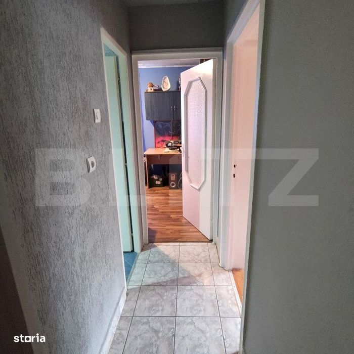 Apartament 3 camere,64 mp utili,  zona Dambu