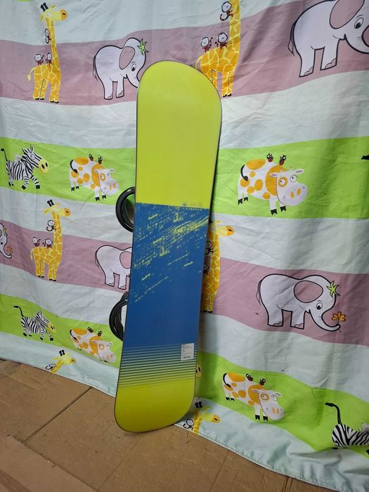 Placa snowboard 110 cm noua cu legaturi S pentru copii boots