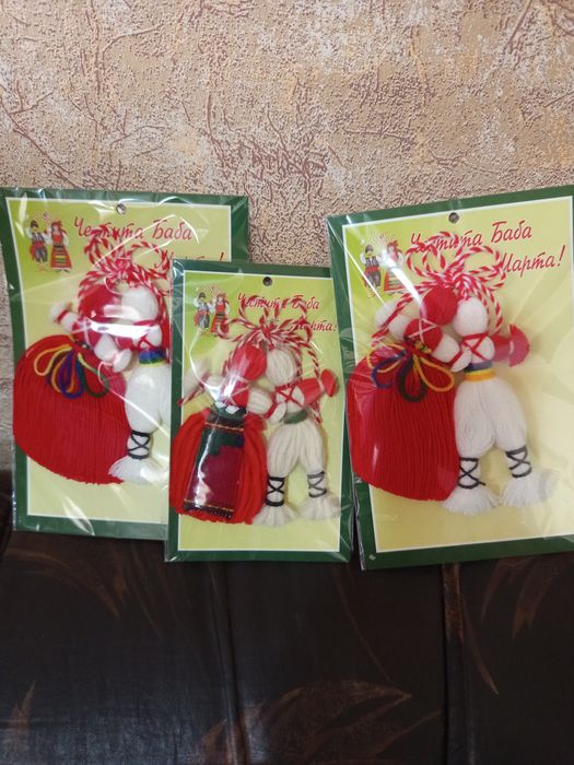 РАЗПРОДАЖБА на Мартеници