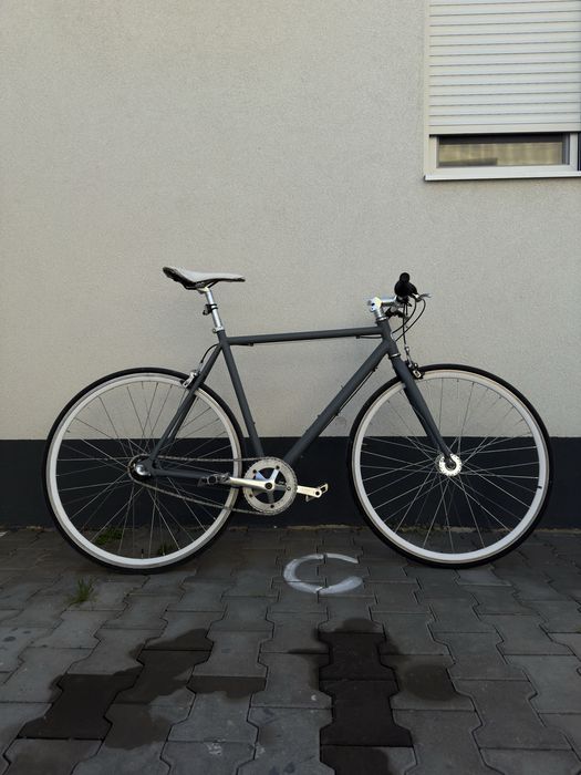Vand bicicleta de oras