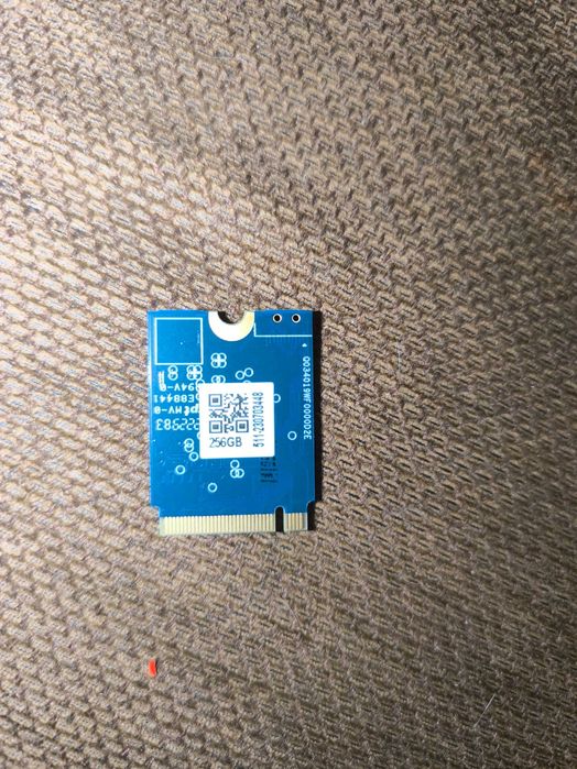 NVMe SSD 256GB M.2 2230 за Steam Deck / лаптоп