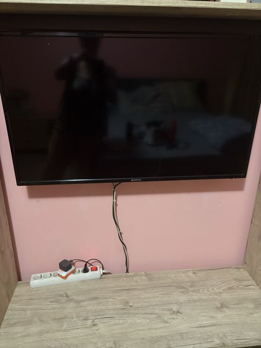 Televizor vortex 108 cm