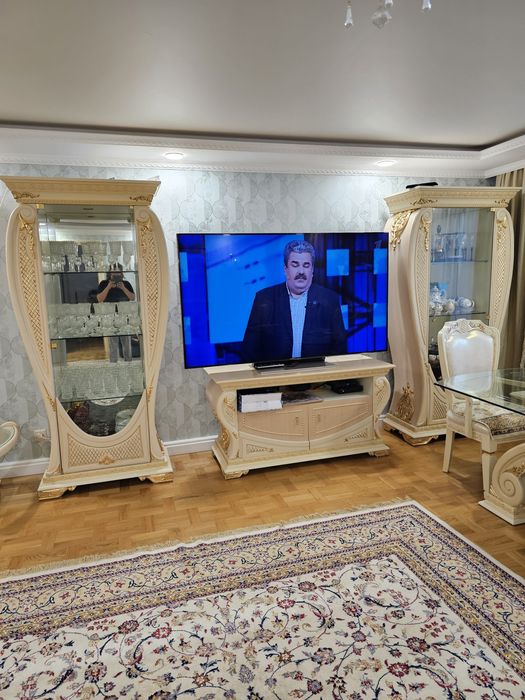 Мебель для гостинной в классическом стиле
