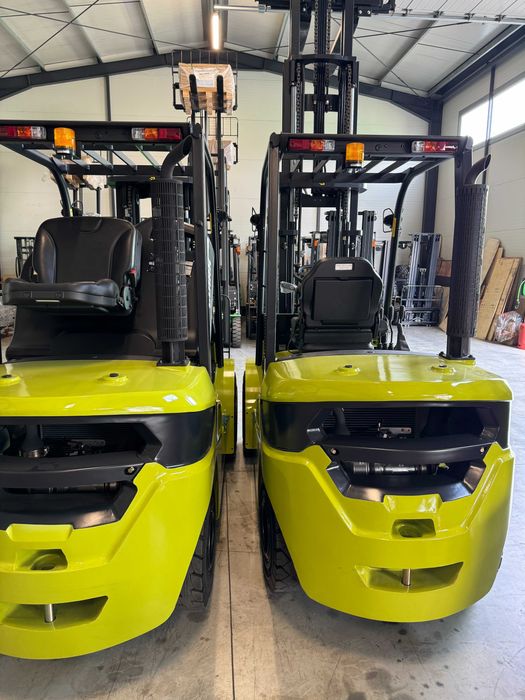 Stivuitor NOU CLARK GTS33 3,3t-3,5t Diesel GPL Garantie 5 ani din STOC