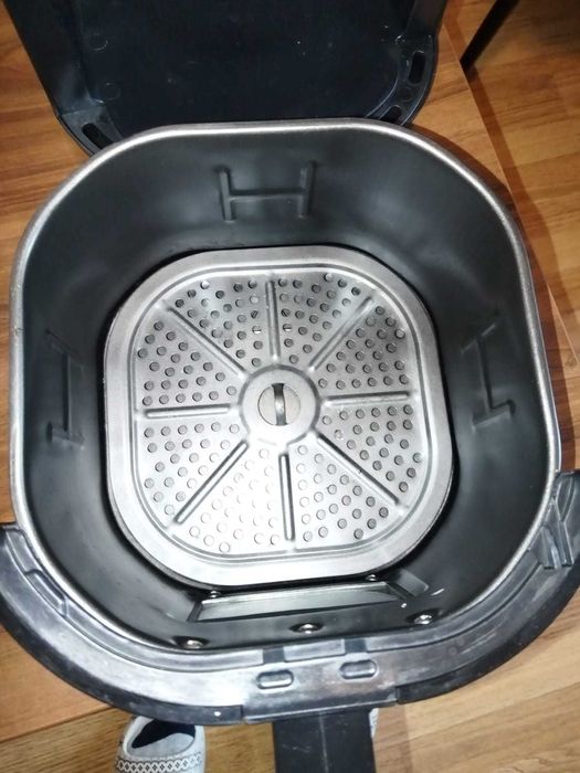 Friteuză cu aer cald  Novio, 1400W, 7L