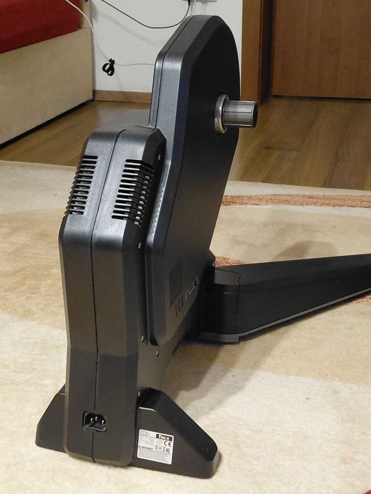 Smart Trainer Direct Drive Garmin Tacx Flux S T2900