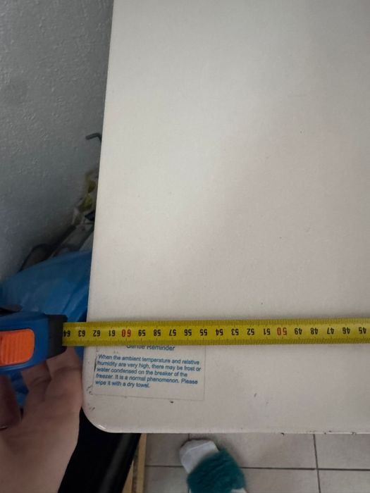 Lada frigorifica Midea