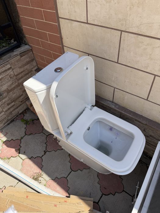 Унитаз б/у в отличном состоянии