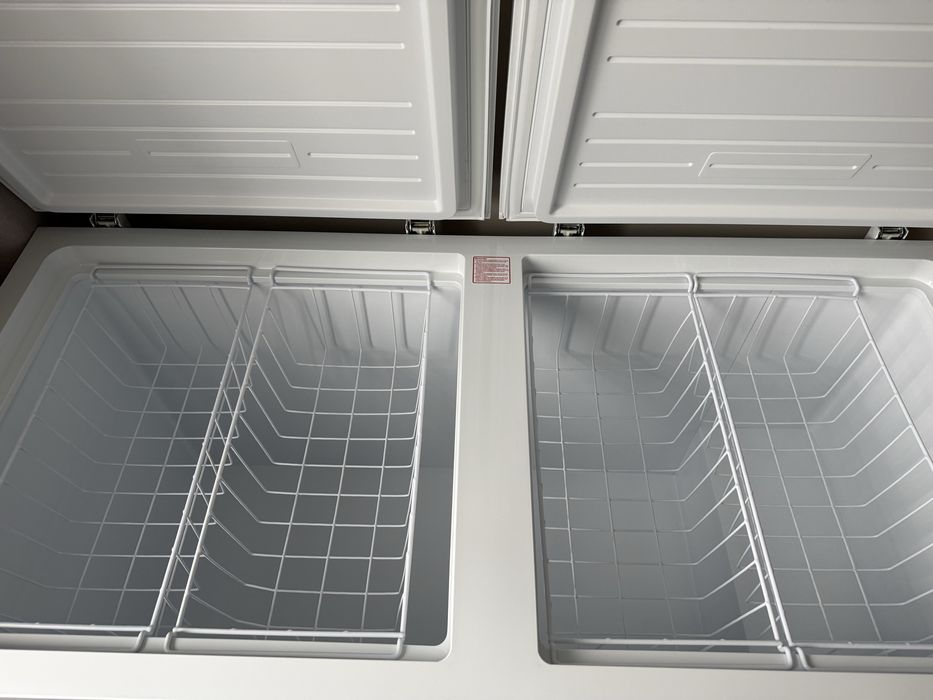 Продам Морозильную камеру (ларь)