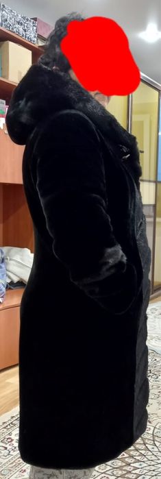 Продам шуба мотон норковый воротником