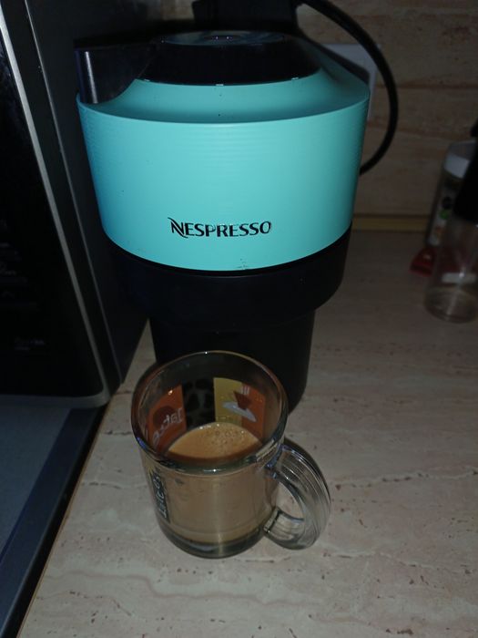 Aparat cafea cu capsule Nespresso Vertuo in Garanție