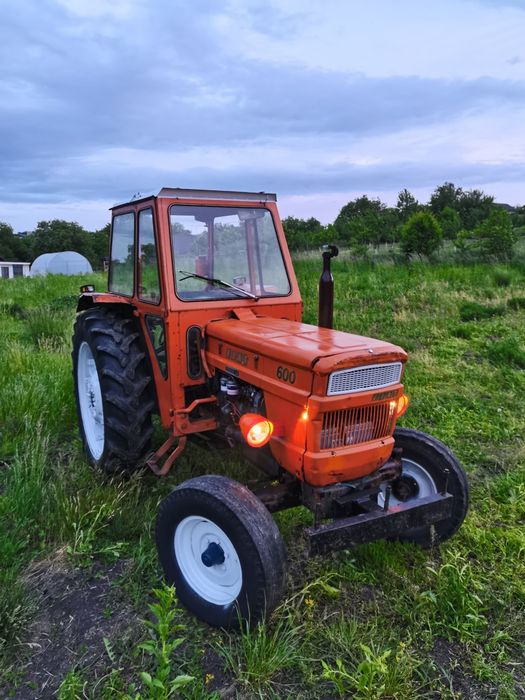 Tractor fiat 600