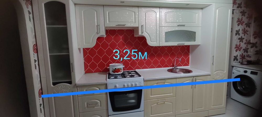 Кухонный гарнитур -80 000т