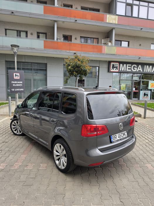 VOLKSWAGEN Touran 2013 — imagine 3