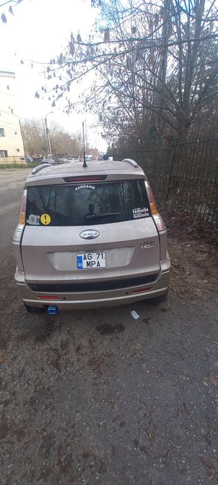 Vând microcar family