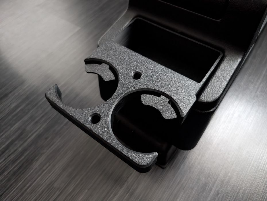 BMW E36 - аксесоари, поставки за чаши, къпхолдъри и др.