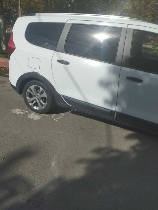 Dacia Lodgy
