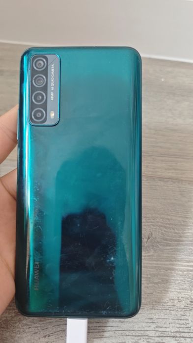 Продам телефон Huawei p smart 2021