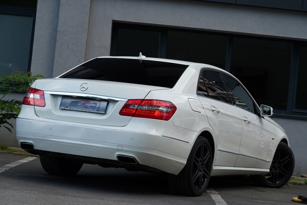 MERCEDES-BENZ E-Class 2012 — imagine 3