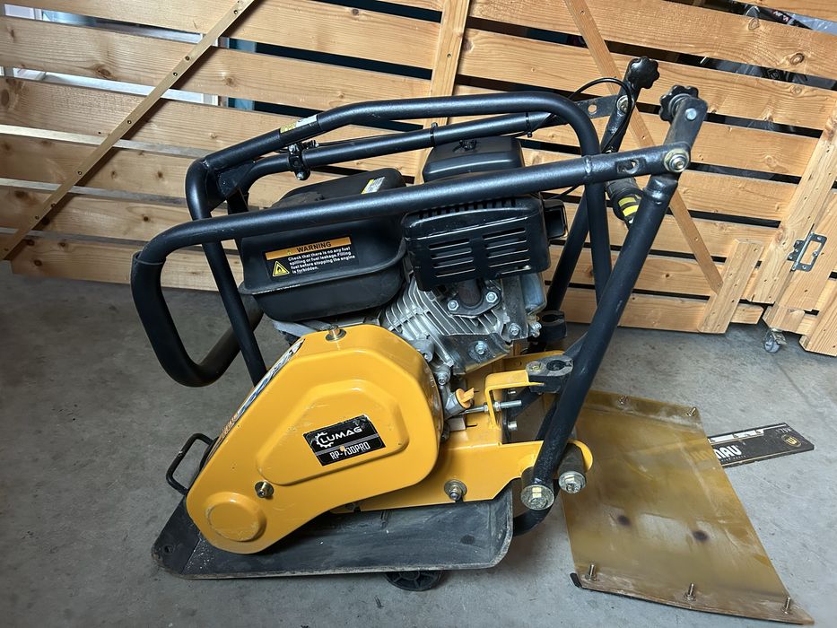 Placa compactoare (vibranta)  LUMAG RP 700 PRO