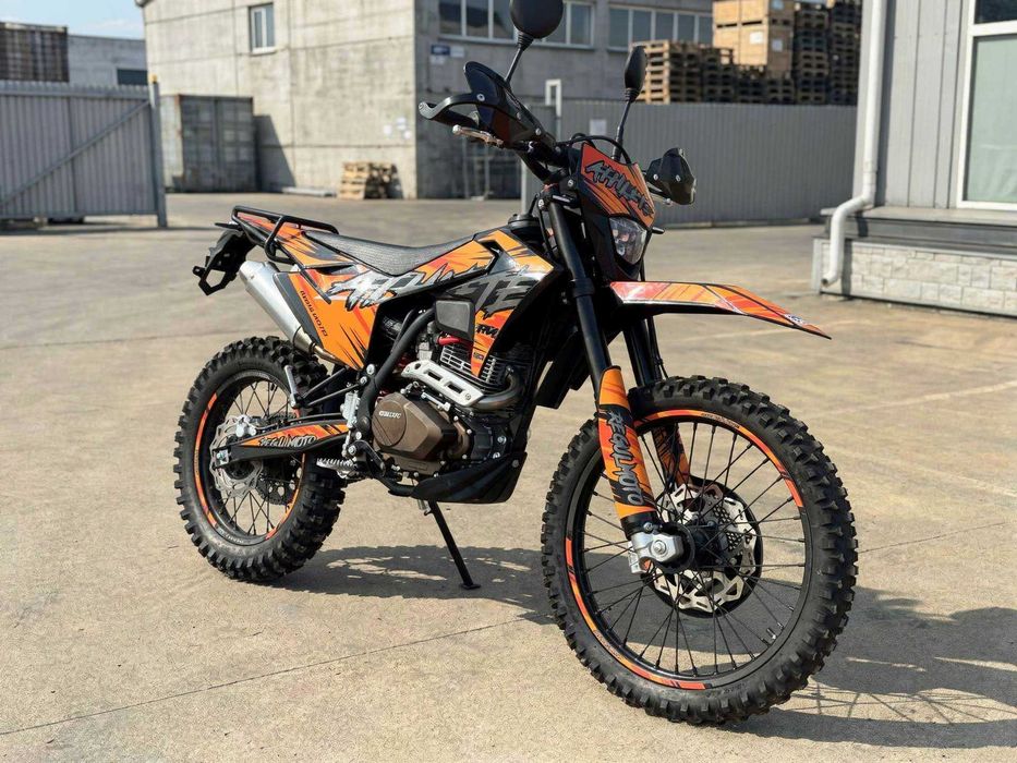 Мотоцикл Regulmoto TE PR300