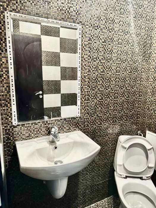 Дава се под наем Тристаен апартамент в Варна, Лятно кино Тракия - 75 кв.м за 700 € - Снимка #10