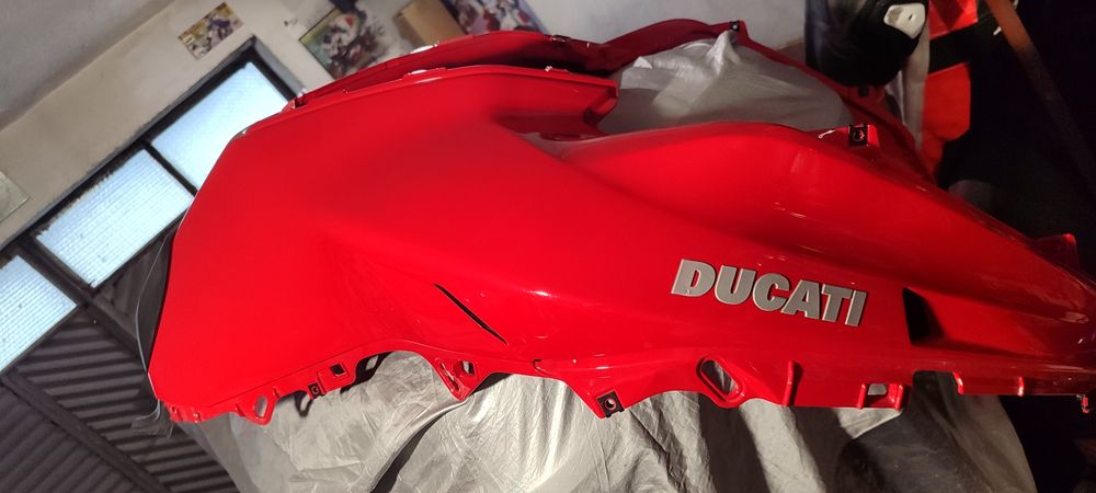 Dukati Multistrada v4