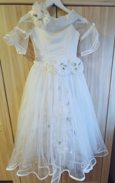 Rochie eleganta fete