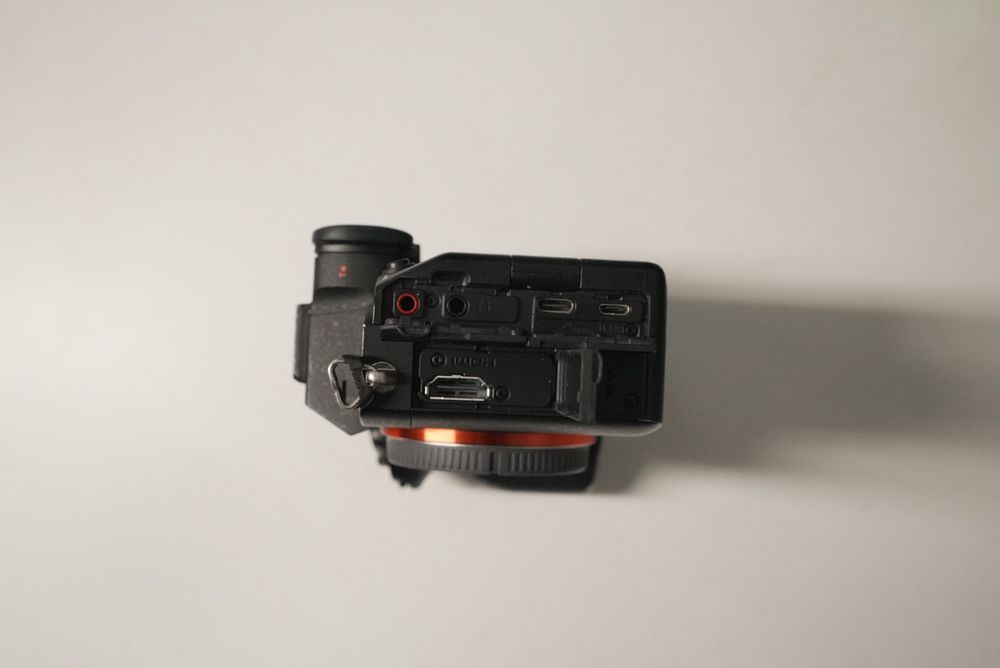 Продам Sony a7 IV