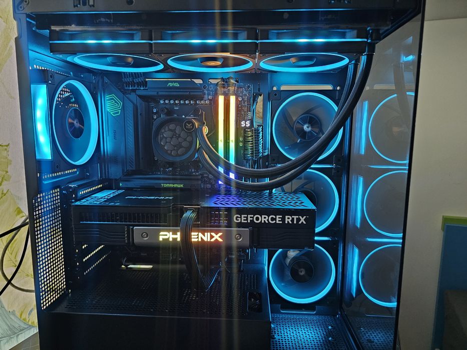 High-End RTX 5080 Phoenix GS / Ryzen 9 9900X3D / 64GB DDR5 / Custom Workstation & 4K Gaming PC