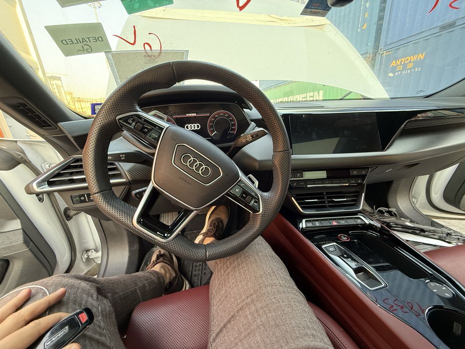 audi e tron gt perfomance 2024 obmen bor