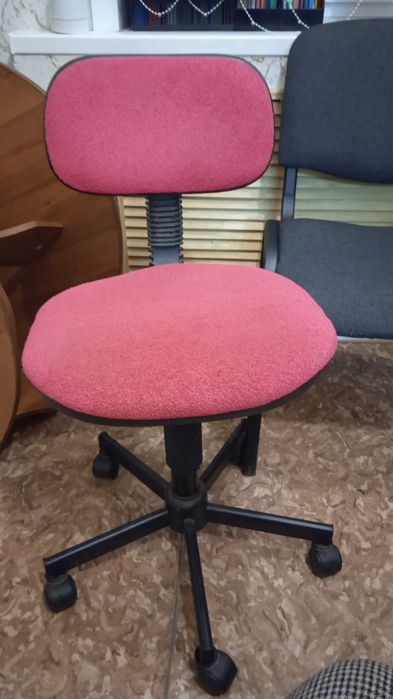 Стул компьютерный/детский/офисный