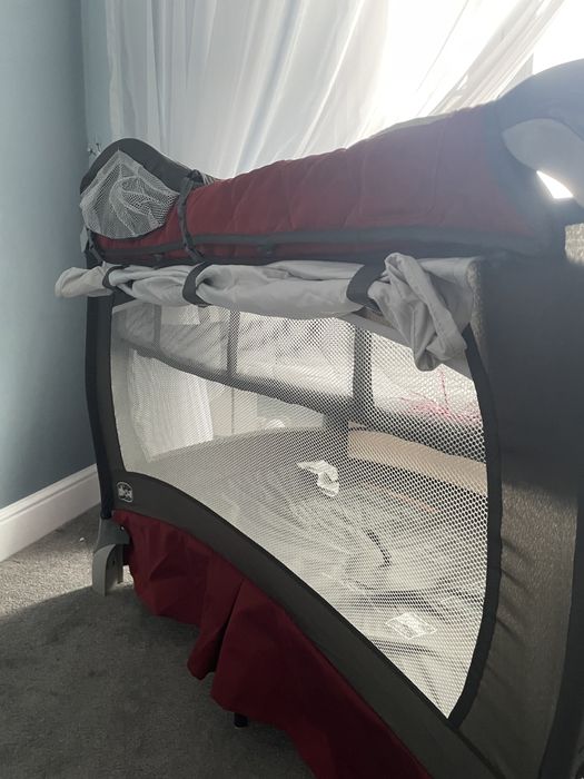 Продам манеж детскую