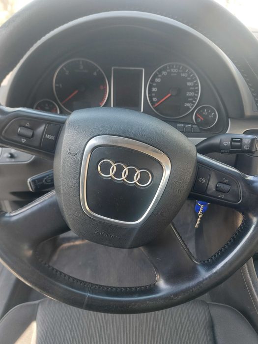 AudiA4 B7 2007 mai multe in privat