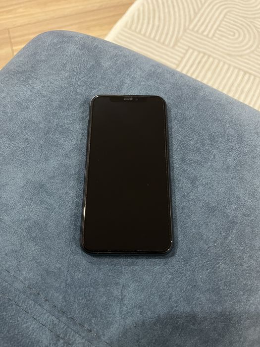 Продам IPhone 11 Pro 512gb