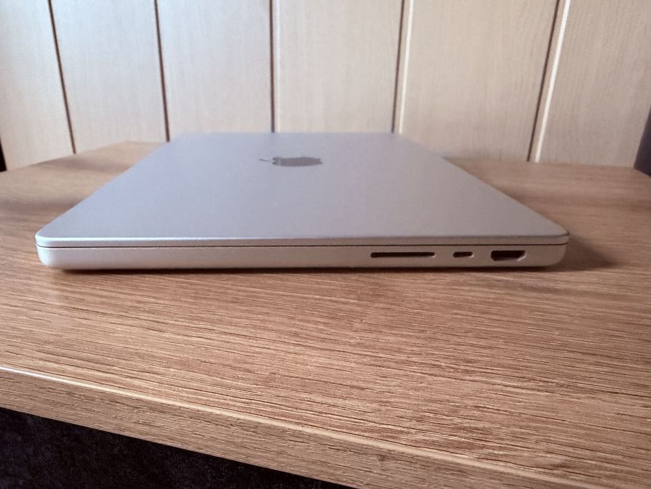 MacBook Pro 14” M1