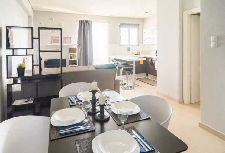 Дава се под наем Двустаен апартамент в Бургас, Братя Миладинови - 70 кв.м за 357 € - Снимка #2