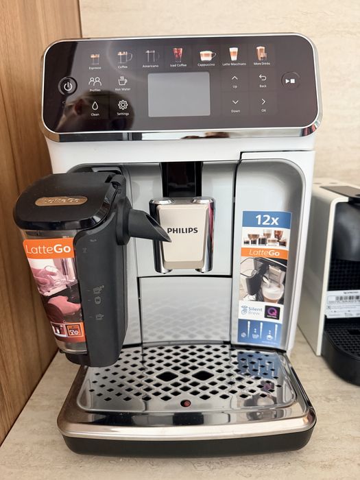 Кафеавтомат Philips – Series 4400 LatteGo