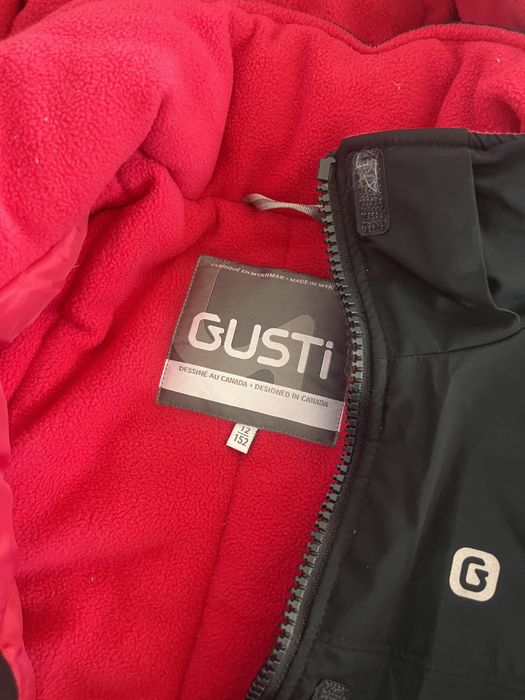 Продам зимнюю куртку gusti