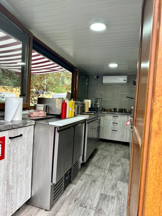 Rulota Fast-Food de vânzare -Afacere mobilă gata de pornit!