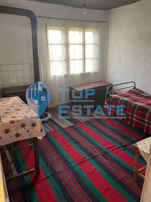 Продава се Къща в с. Беброво, Област Велико Търново - 50 кв.м за 600 €/кв.м - Снимка #1