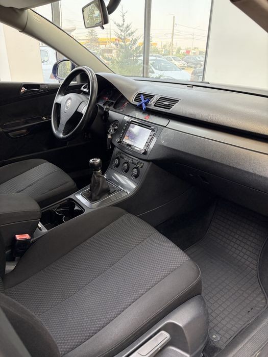 Volkswagen Passat Sedan 2007 | 2.0D-140CP | Navi | Climatronic | 280.000Km
