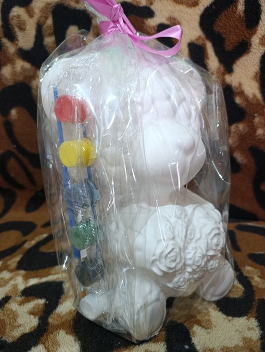 Копилка раскрась сам.