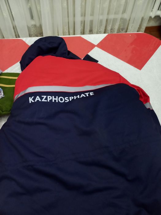 Продаётся новый спец форма зимняя