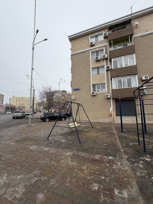 Продается 3 комнатная квартира